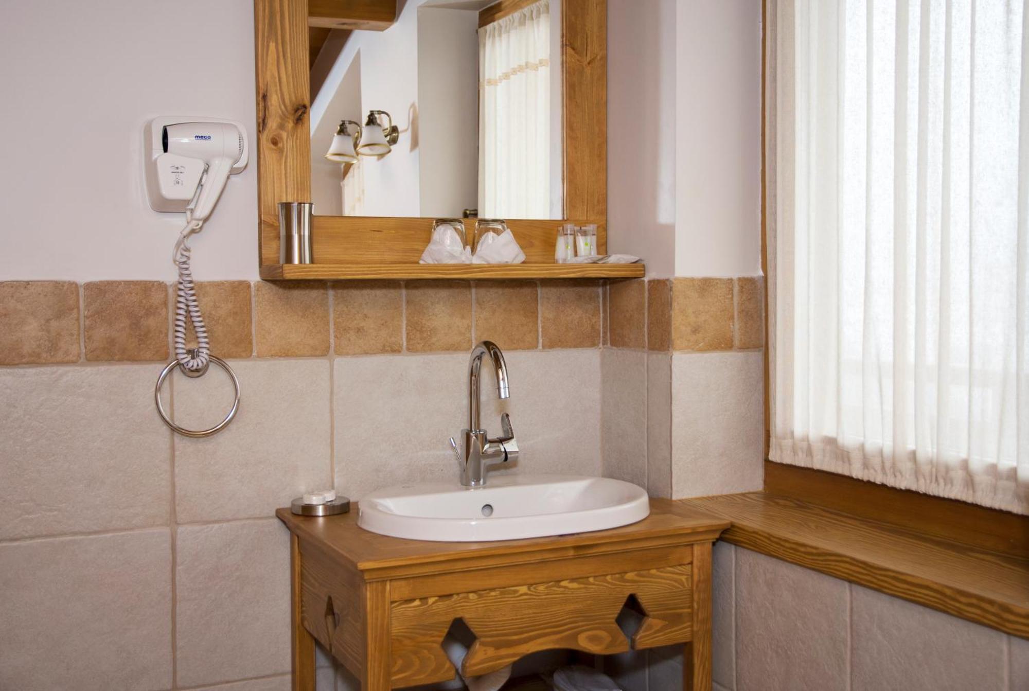 Hotel Samedru Măgura Habitación foto